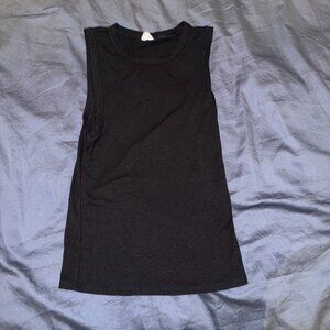 Wilfred Aritzia Black Ribbed Tank Top M Sleeveless Crew Neck Muscle Tee